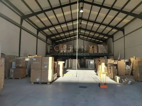 Nave industrial en calle Manuel Altolaguirre