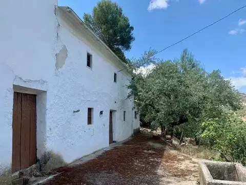 Casa rústica en calle Arroyo de Priego No Number