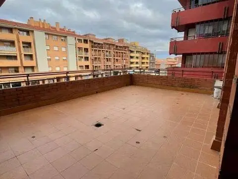 Piso en La Almunia de Doña Godina