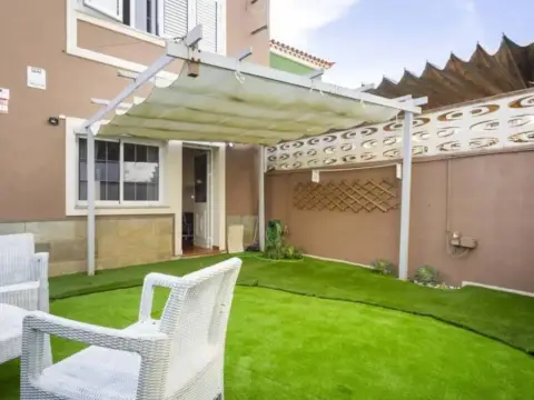 Chalet en Vega de Las Mercedes-Jardina-Las Mercedes