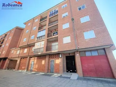 Nave industrial en San Nicolás-La Toledana-Valle Amblés