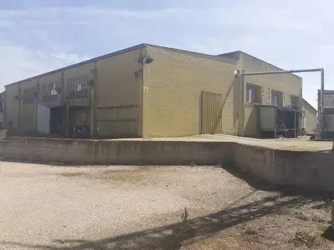 Nave industrial en Borrassà