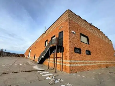 Nave industrial en El Fresno