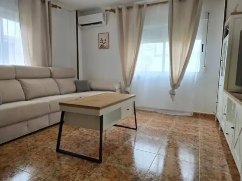 Piso en calle Ramón y Cajal