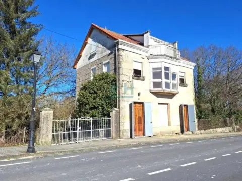 Chalet en Baños de Molgas