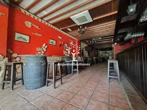 Local comercial en calle Gran Via Aulio Cornelio, 3