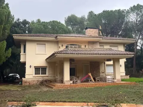 Chalet en Pedanías y Barrios Rurales