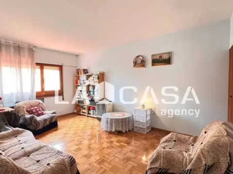 Piso – Barcelona Capital