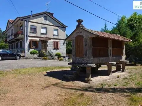 Chalet en Mondariz
