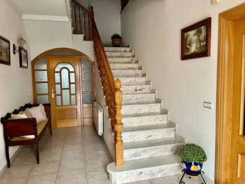 Casa en Plaza de Toros-La Guija-Santa María-Ciudad Jardín-Los Rosales