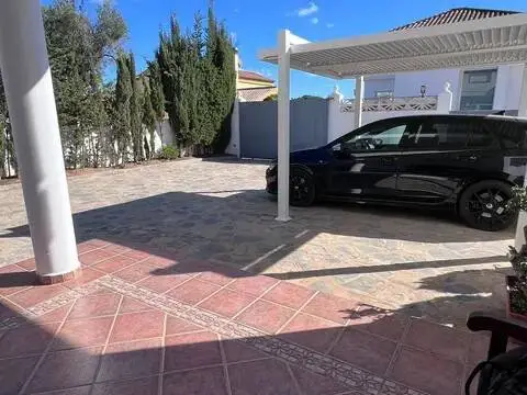 Chalet en calle de Hungría