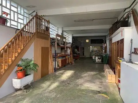 Local comercial en calle de Auzolan