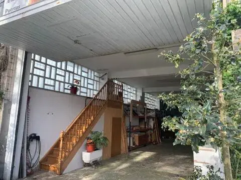 Local comercial en calle de Auzolan