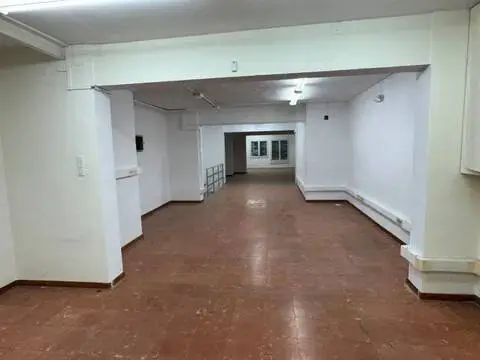 Local comercial en Carrer de Floridablanca