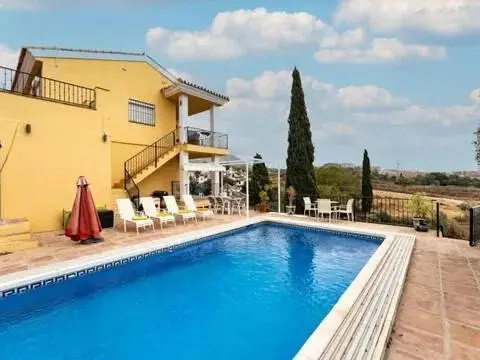 Chalet en calle calle Leander, 62