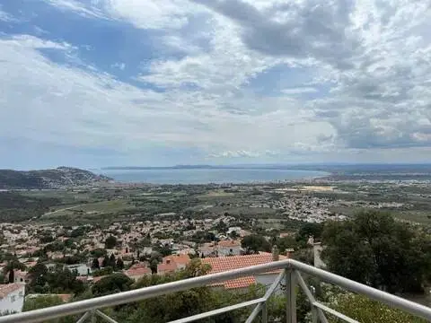 Chalet en Carrer de Cadis