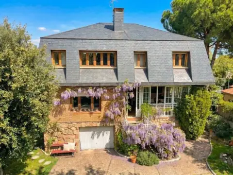 Chalet en Colonia