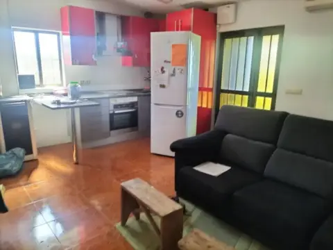 Casa rústica en Monfarracinos