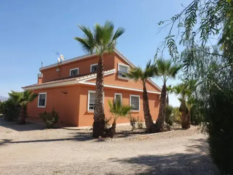 Chalet en Avenida de Almería