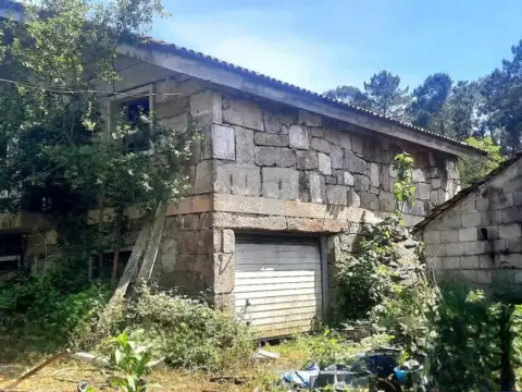 Chalet en calle Lugar Codesas, 4