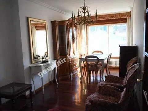 Piso en A Seca-Os Salgueriños