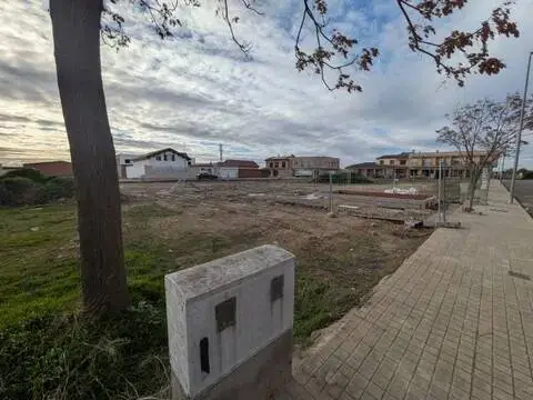 Terreno en calle del Maestro Molina