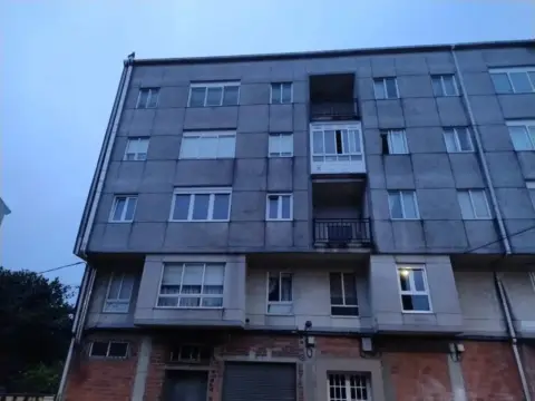 Piso en calle de Alexandre Bóveda