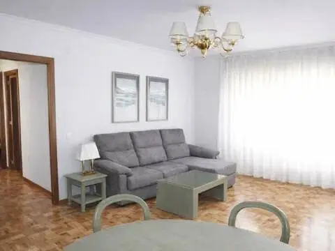 Piso en calle de Cuartel de la Montaña