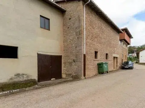 Casa rústica en Salas