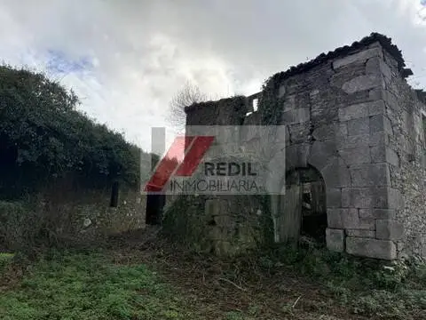 Chalet en A Chantada (Requeira)
