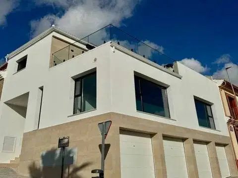 Local comercial en calle Puente del Agua, 1