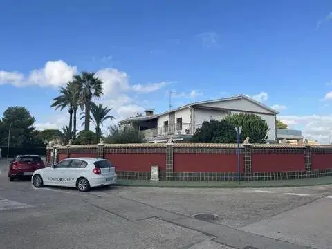 Chalet en Carrer de José Zorrilla-Campoamor