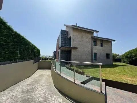 Chalet en Santa Cruz de Bezana