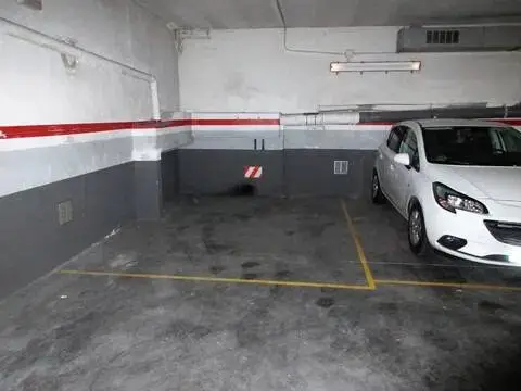 Garaje en Carrer de Guardiola i Feliu