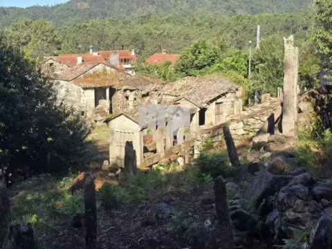 Casa rústica en calle Lugar Hervillas, 116