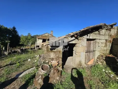 Casa rústica en calle Lugar Hervillas, 116
