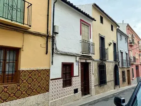Casa adosada en calle Francisco Salto