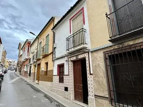Casa adosada en calle Francisco Salto