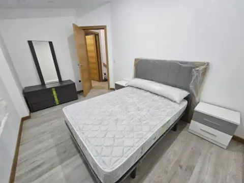 Piso en Rúa das Santas Mariñas