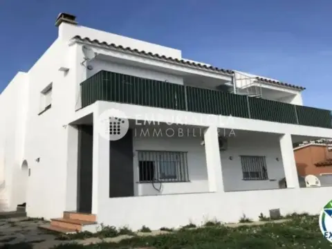 Chalet en Carrer del Baix Llobregat
