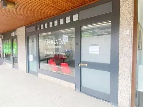 Local comercial en Plaza de Untzaga