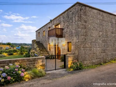 Casa rústica en Fornelos de Montes