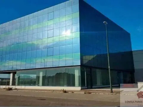 Oficina en Zaragoza Capital