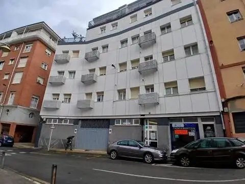 Local comercial en calle de Txonta