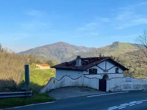 Chalet en calle calle Arrate-Bide, 26