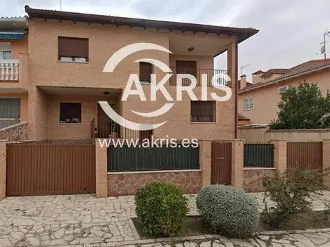 Chalet en Colmenar de Oreja