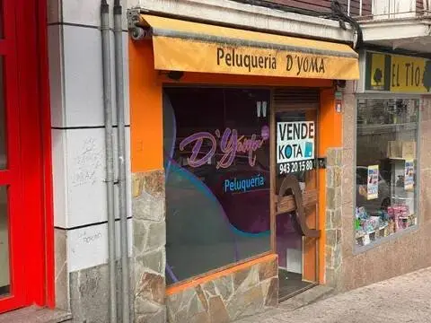 Local comercial en calle Jaun Gisasola, 8
