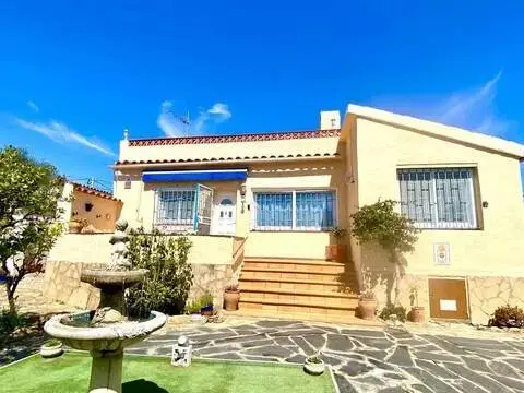 Chalet en Mas Mates-Boscà-Mas Fumats