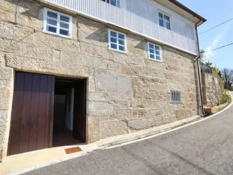 Chalet en Covelo