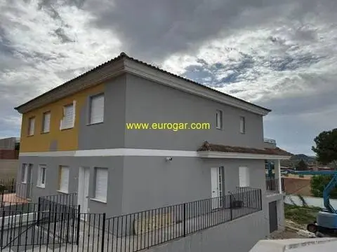 Casa en Chiva